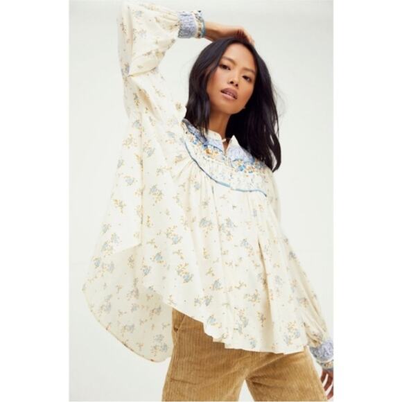 Free People Paloma Prairie Peasant Blue Floral Blouse in Tea Combo XS - Picture 3 of 12